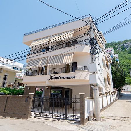 Kristal Apartmani Canj Luaran gambar