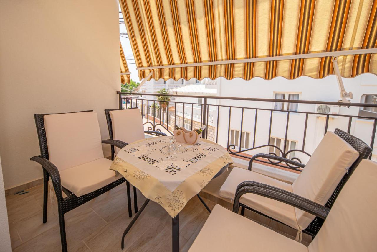 Kristal Apartmani Canj Luaran gambar