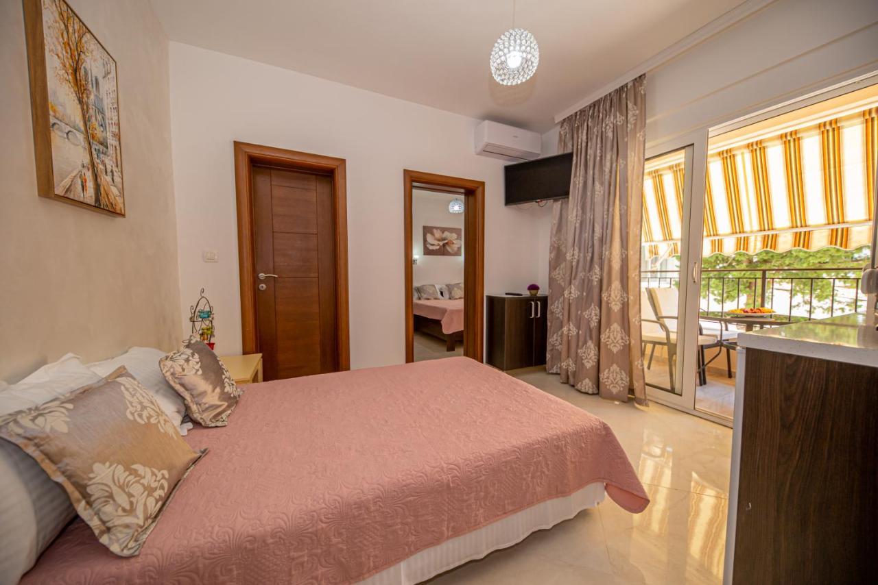 Kristal Apartmani Canj Luaran gambar