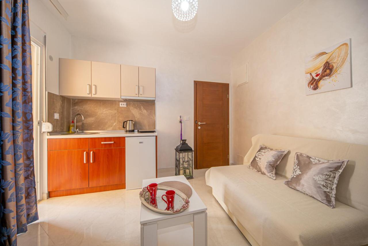 Kristal Apartmani Canj Luaran gambar